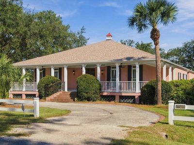8630 Middleton Point Lane, Edisto Island, SC 29438