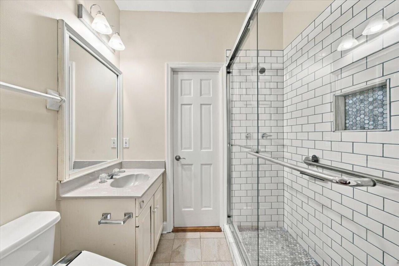 8630 Middleton Point Lane Photo 30