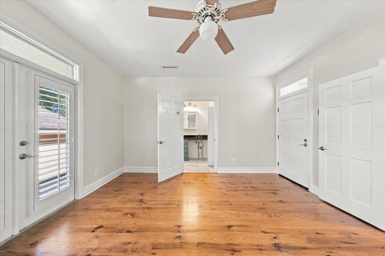 8630 Middleton Point Lane Photo 31