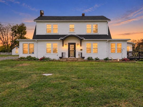 228 OLD FARMS RD, SHENANDOAH, VA 22849