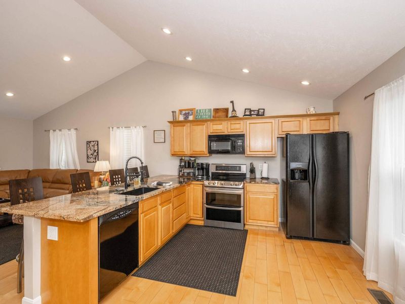 260 Summer Drive, Williamstown, KY 41097 Photo 8