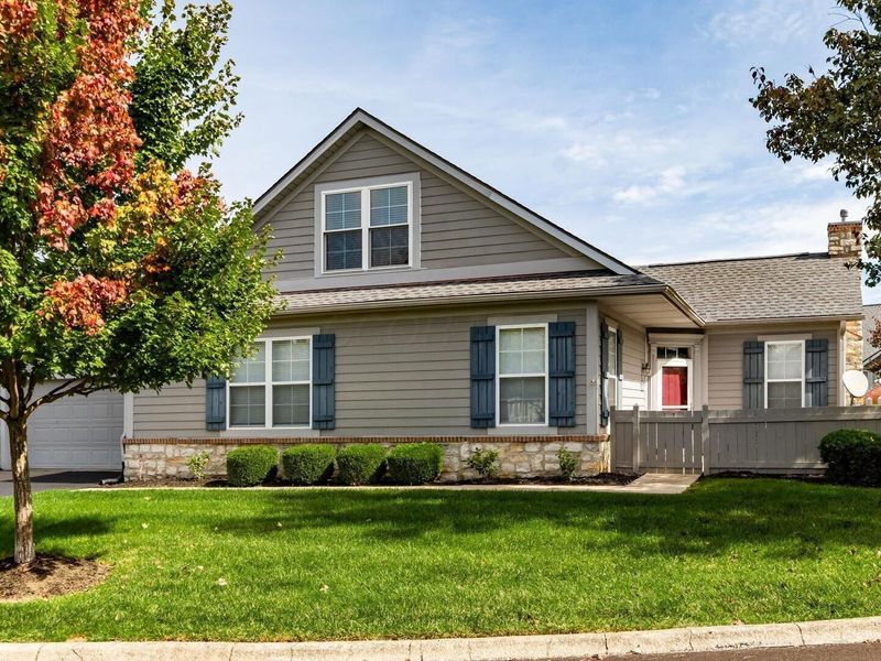 4142 Aumbrey Court, Unit 32, New Albany, OH 43054 Photo 1