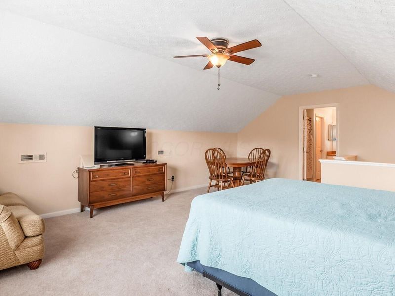 4142 Aumbrey Court, Unit 32, New Albany, OH 43054 Photo 14