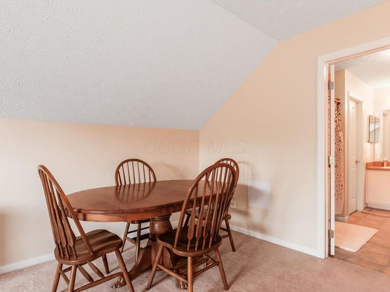 4142 Aumbrey Court, Unit 32, New Albany, OH 43054 Photo 15