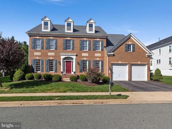 3 SWEETWOOD COURT , ROCKVILLE, MD 20850