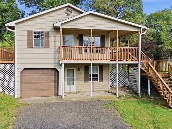 224 Michigan Avenue, Mansfield, OH 44905