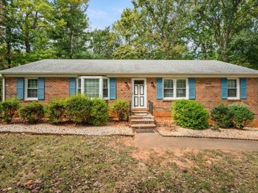 103 Berkley Place, Forest, VA 24551