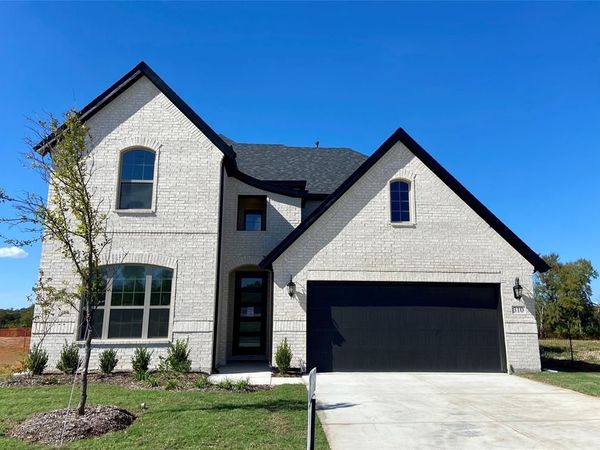 310 Devonshire Drive , Greenville, TX 75401
