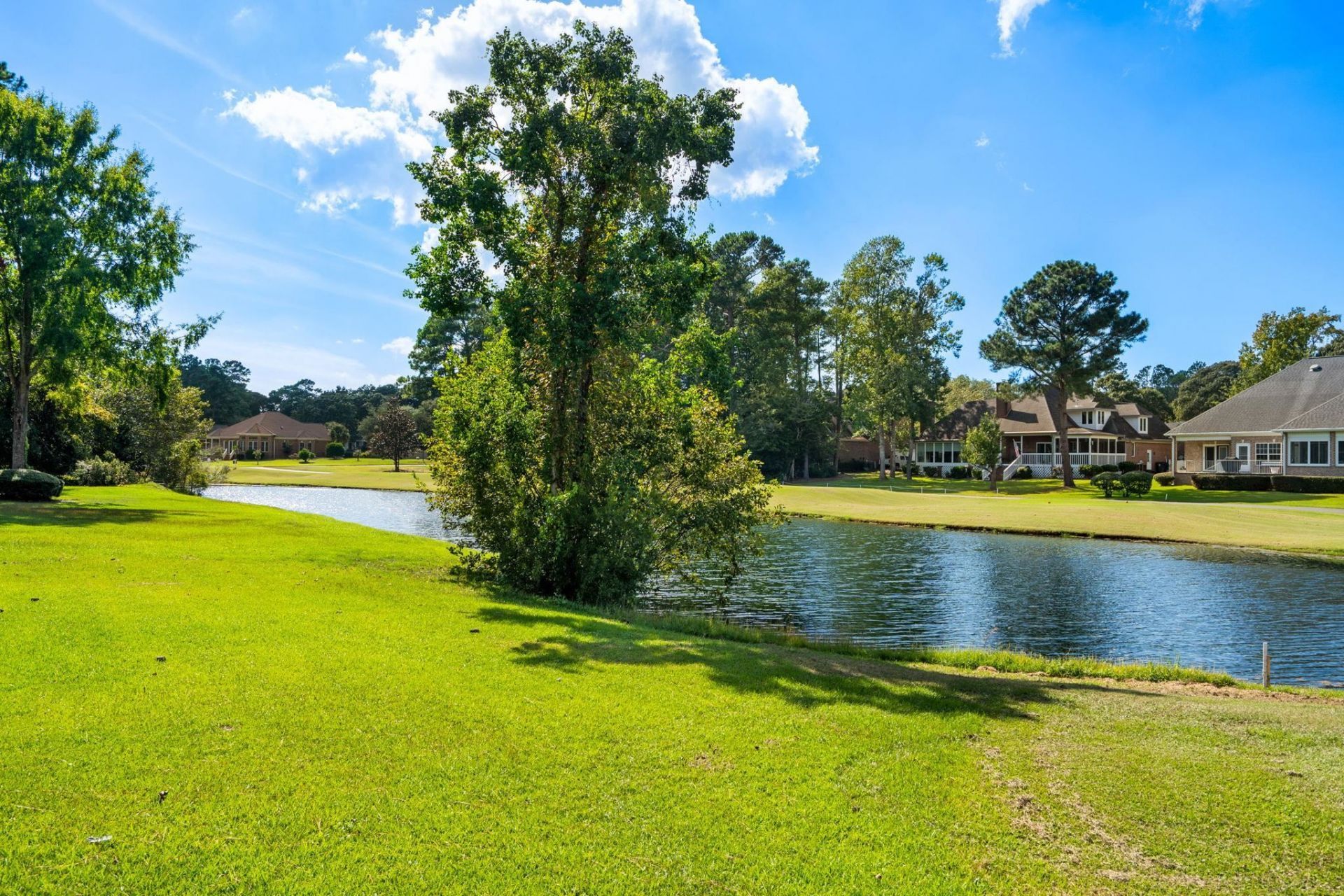 910 Knoll Dr. Photo 42