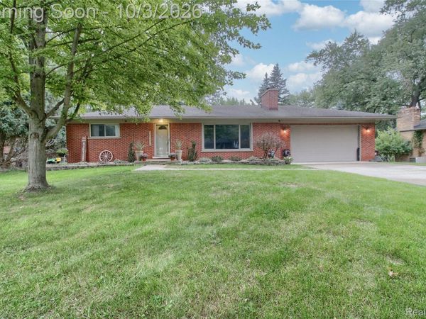 23805 Huron River Drive, Rockwood, Mi 48173