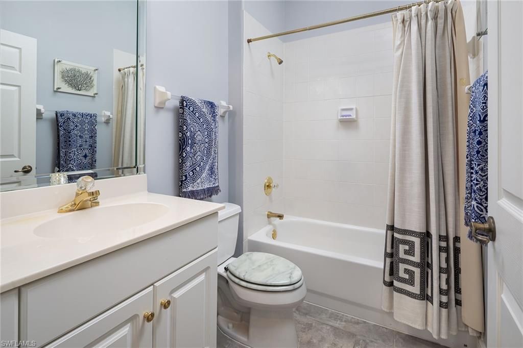 608 Vintage Reserve Ln, Unit C, Naples, FL 34119 Photo