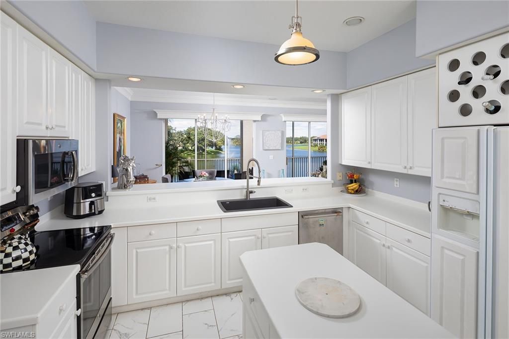 608 Vintage Reserve Ln, Unit C, Naples, FL 34119 Photo