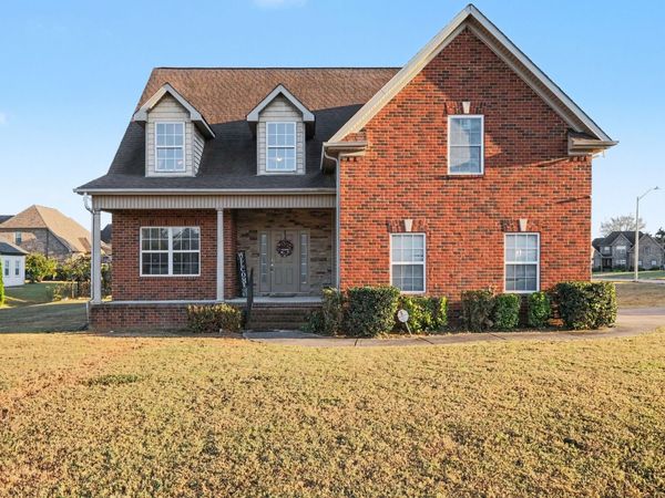 1804 Splash Pl , Murfreesboro, TN 37130