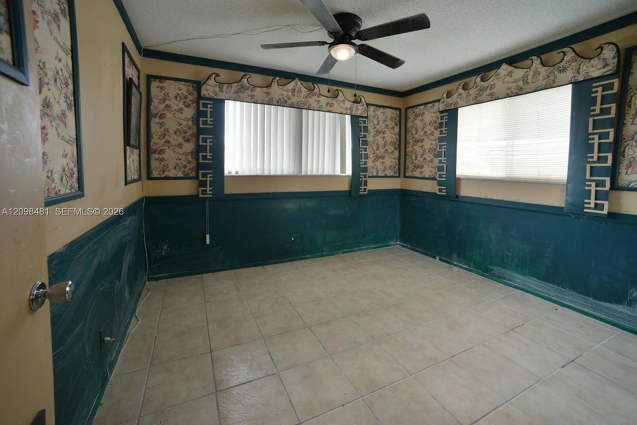 4505 NW 43rd Ter, Tamarac, FL 33319 Photo