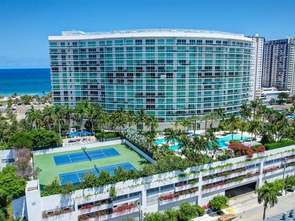1 N Ocean Blvd , Unit 1511, Pompano Beach, FL 33062