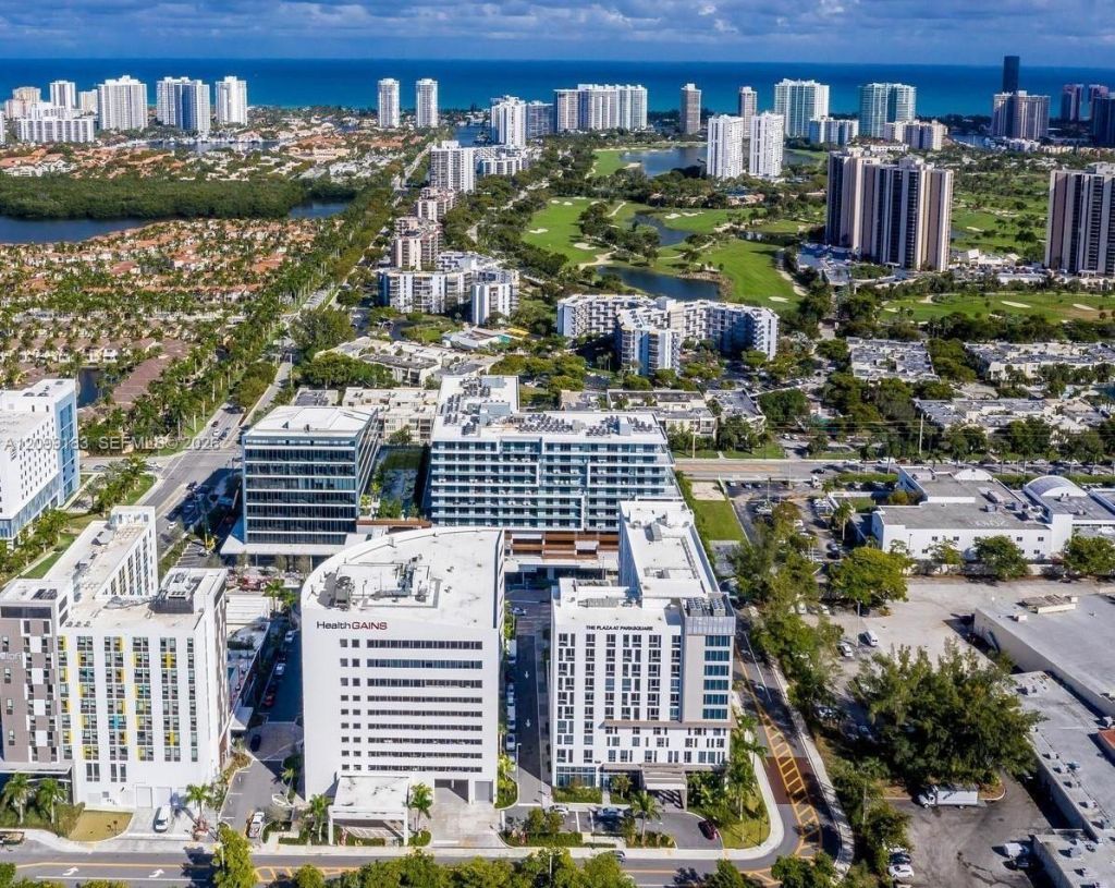 2960 NE 207th St, Unit 502, Aventura, FL 33180 Photo