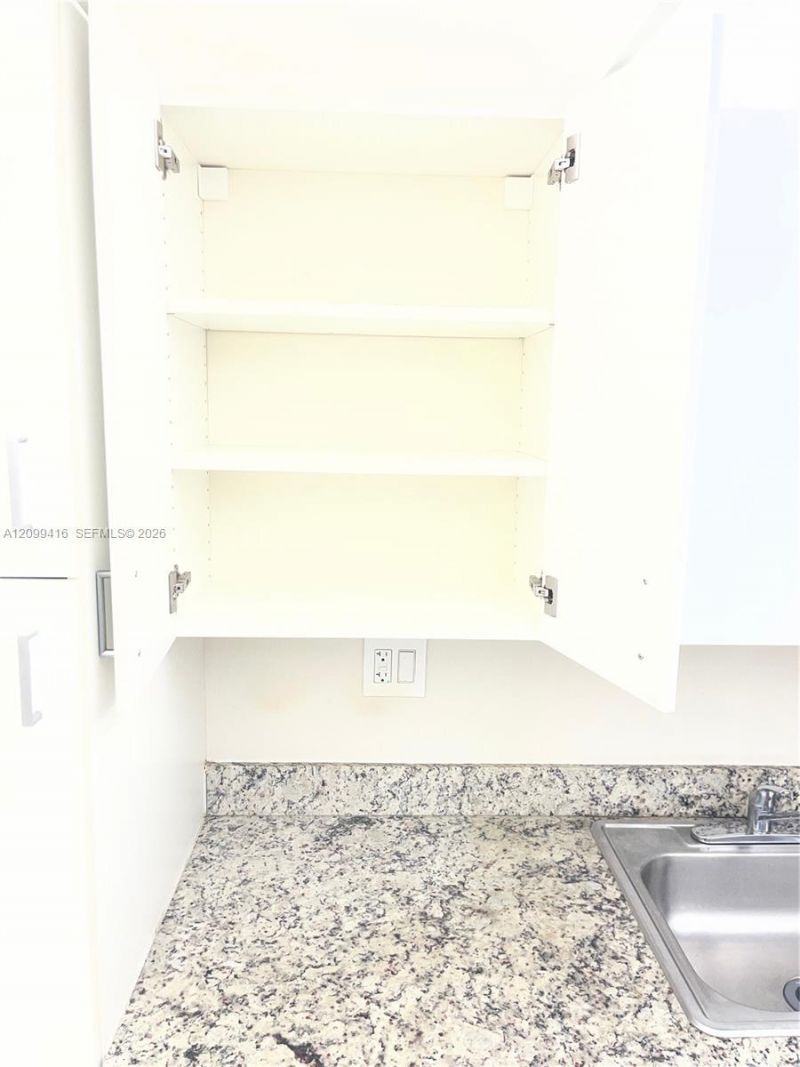 18151 NE 31st Ct , Unit 1405, Aventura, FL 33160 Photo