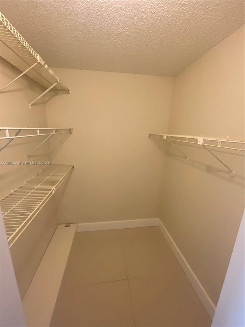 18151 NE 31st Ct , Unit 1405, Aventura, FL 33160 Photo