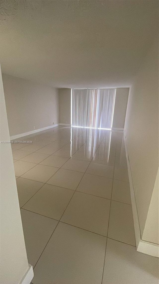 18151 NE 31st Ct , Unit 1405, Aventura, FL 33160 Photo