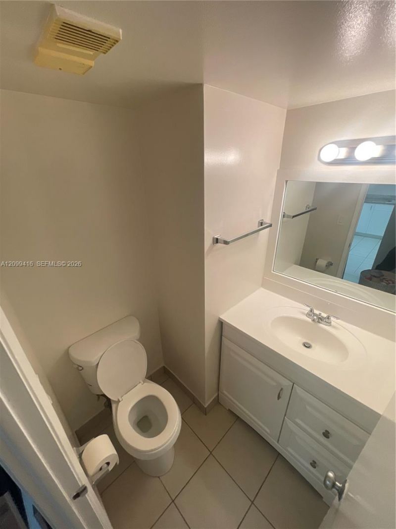 18151 NE 31st Ct , Unit 1405, Aventura, FL 33160 Photo