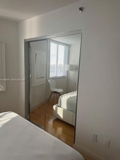 1621 Bay Rd , Unit 708, Miami Beach, FL 33139 Photo