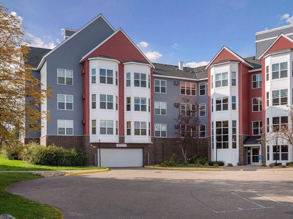 720 3rd Avenue NE, Unit 120, Minneapolis, MN 55413