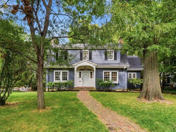 3 E Interwood Place, Cincinnati, OH 45220