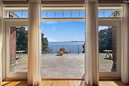 210 Lake Vista Drive  photo 4