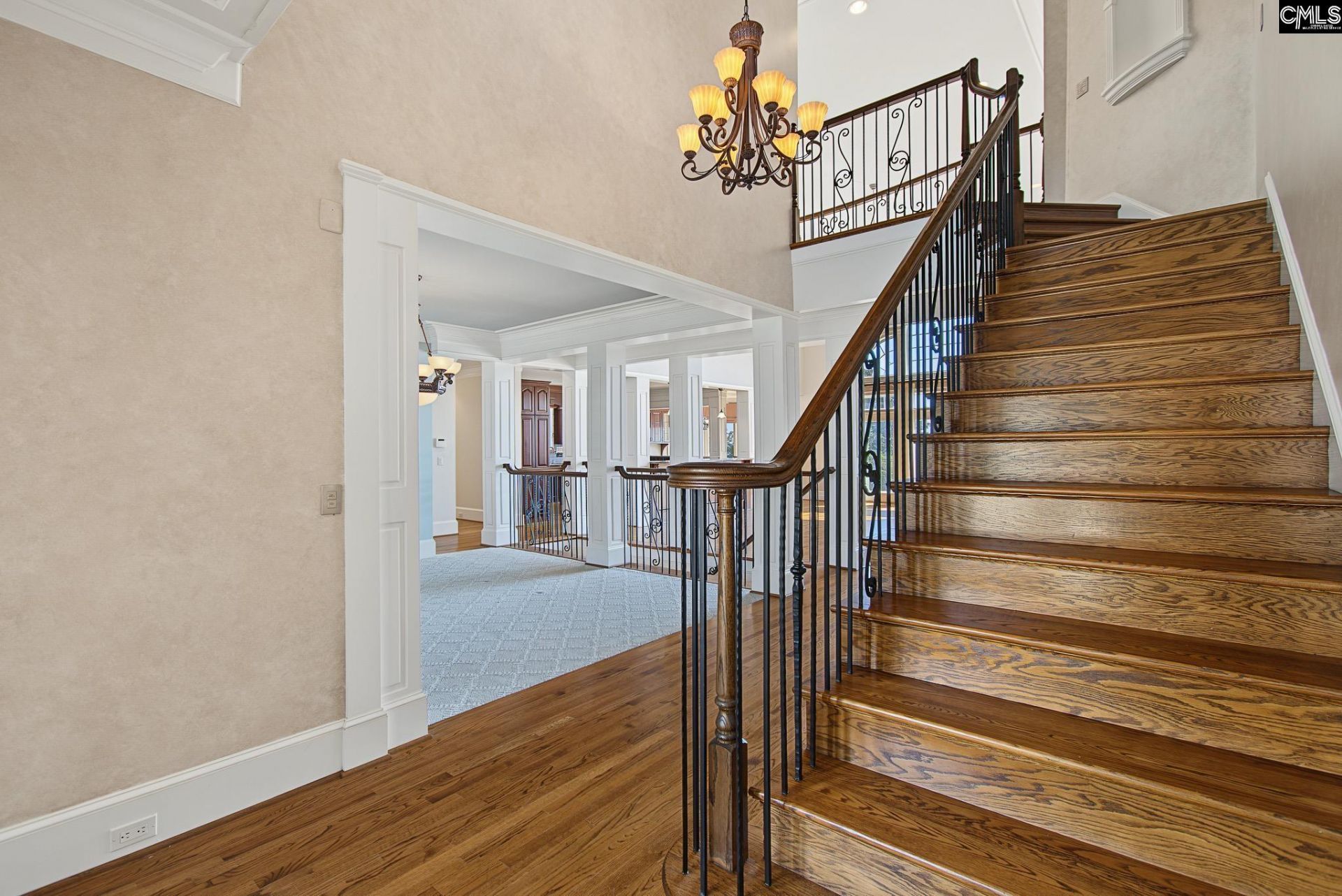 210 Lake Vista Drive  Photo 5