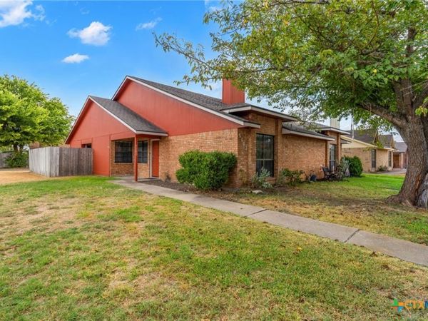 5103 & 5105 Canyon Creek Drive , Temple, TX 76502