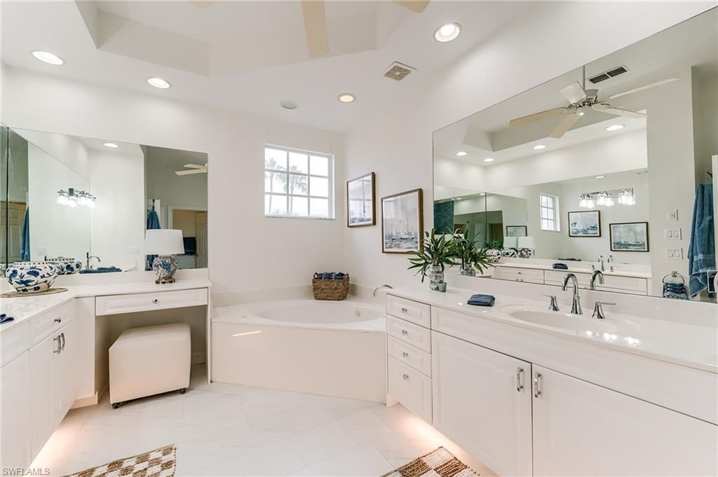 9533 Cypress Hammock Cir, Unit 202, Estero, FL 34135 Photo