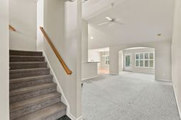 322 Whitchurch St. photo 4