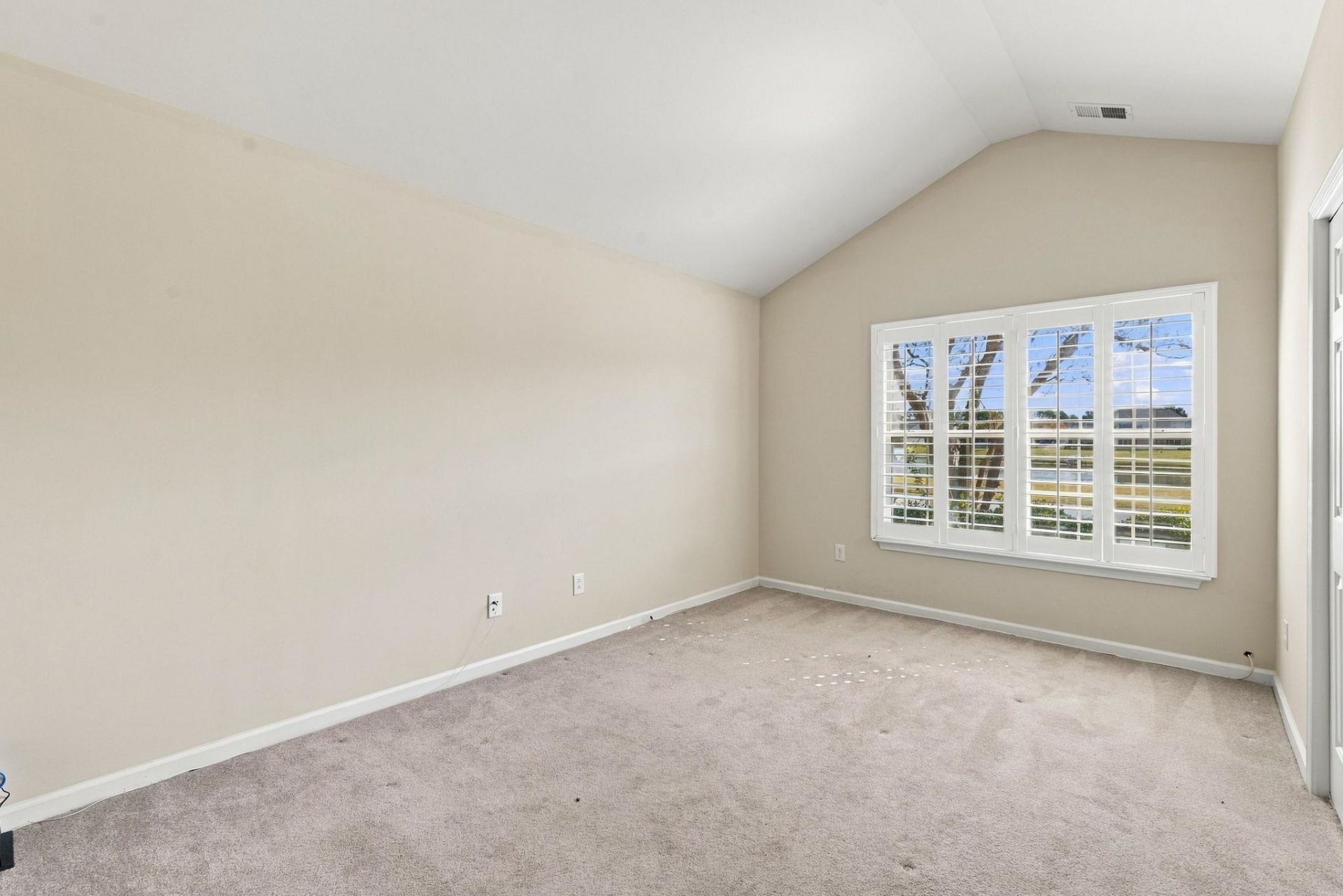 322 Whitchurch St. Photo 27