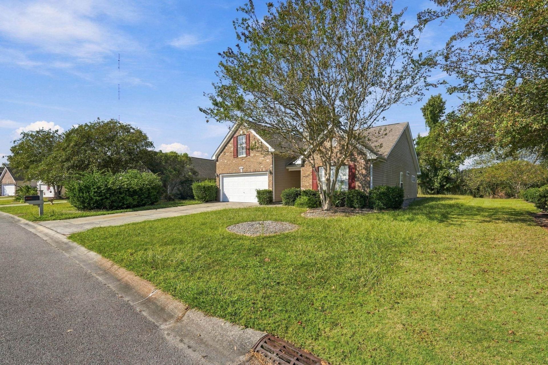 322 Whitchurch St. Photo 37