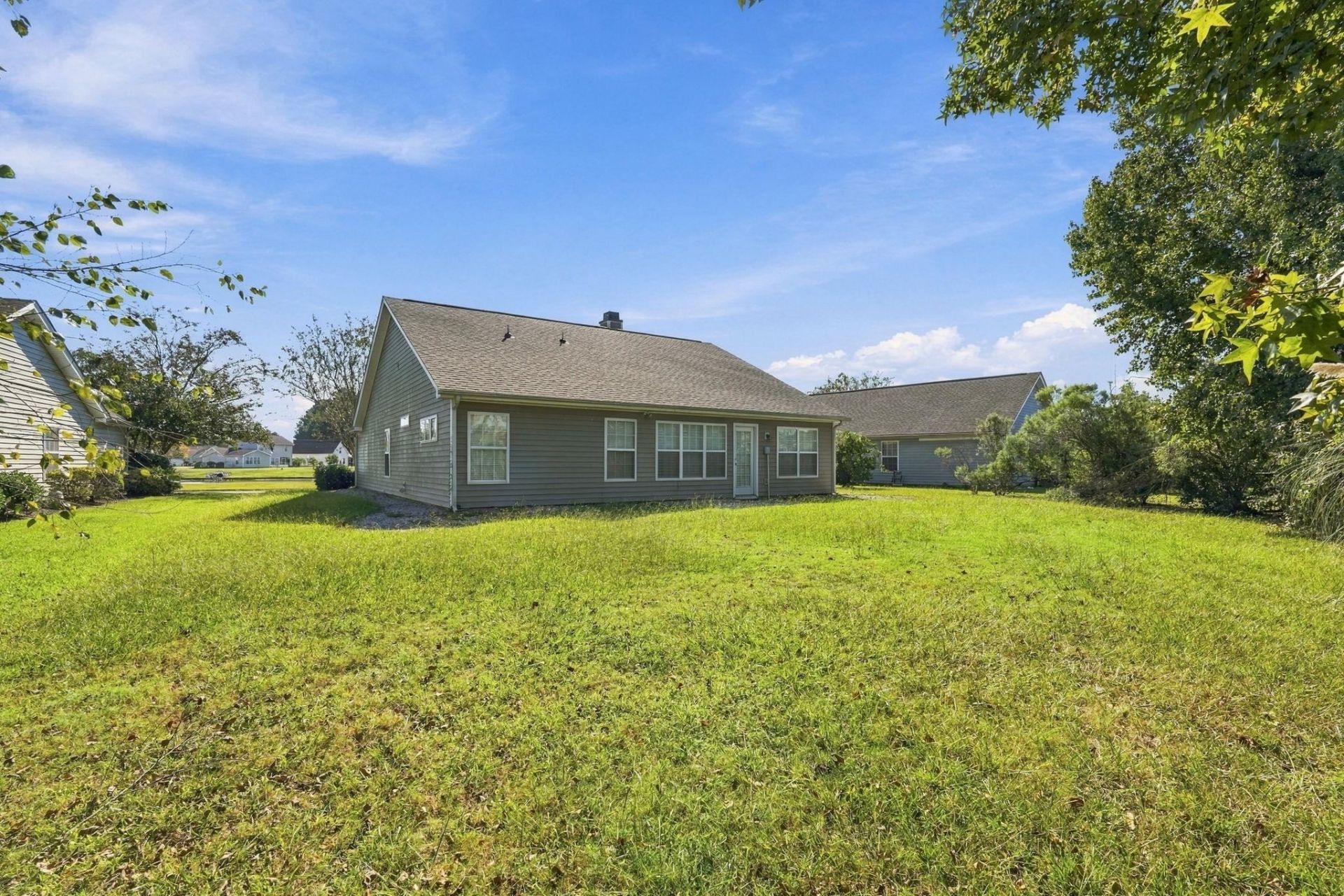 322 Whitchurch St. Photo 40