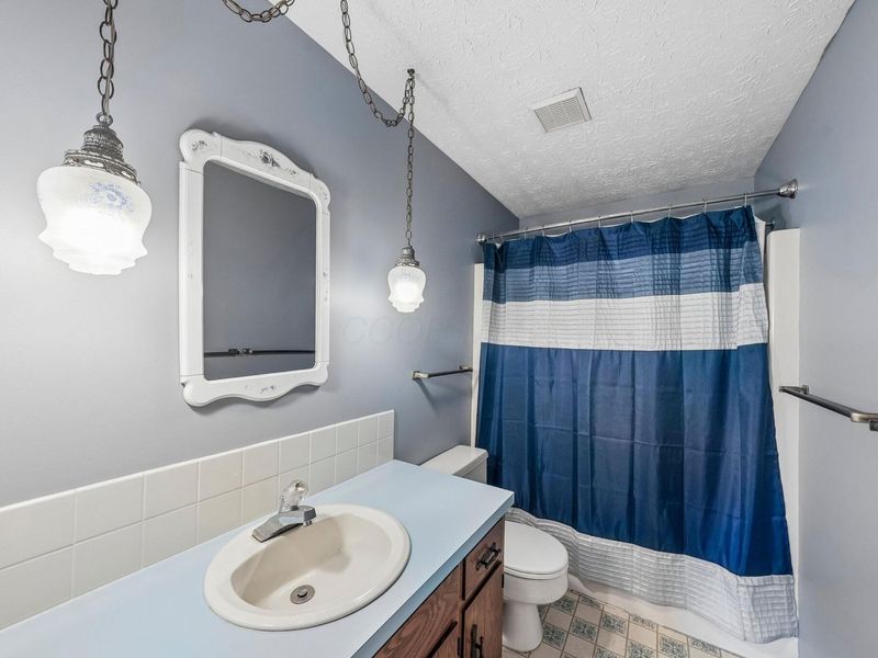 2337 Reno Drive NE, Louisville, OH 44641 Photo 35