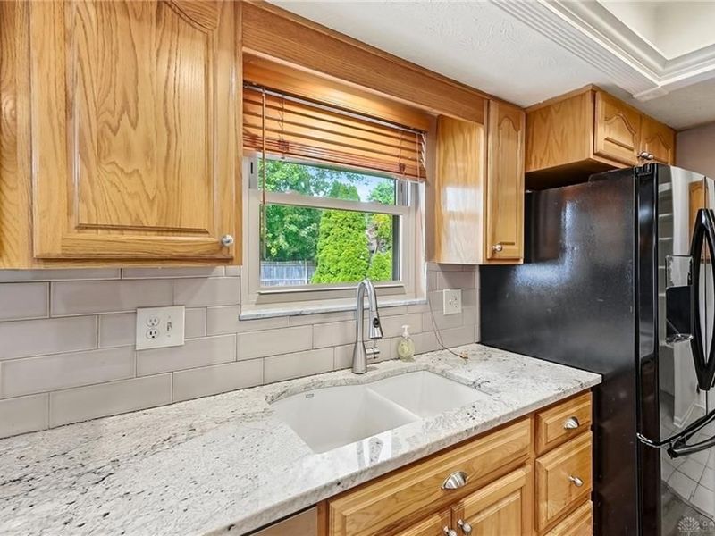 3080 Magnolia Drive, Troy, OH 45373 Photo 16
