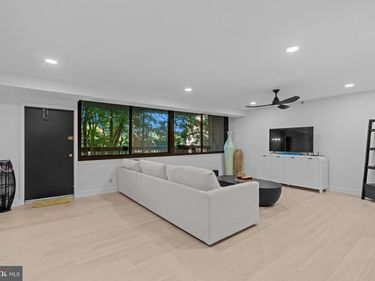 3709 S GEORGE MASON DRIVE, Unit 205E, FALLS CHURCH, VA 22041