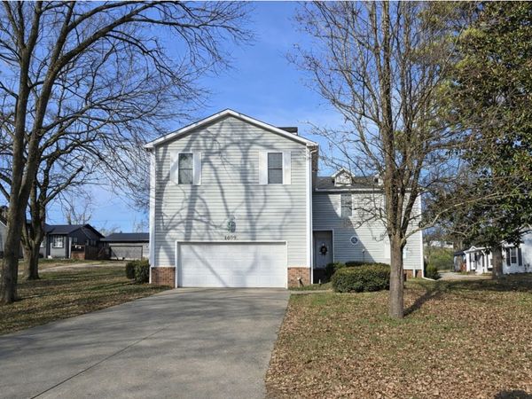 1609 West Rd , Goodlettsville, TN 37072