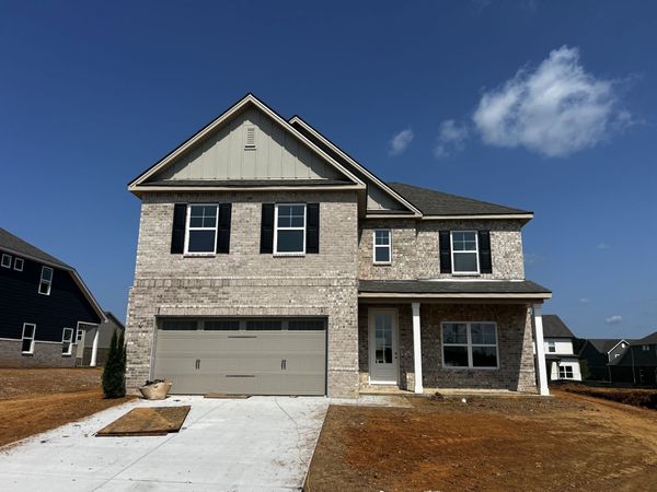 2304 Mary Lou Way , Columbia, TN 38401