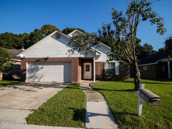 104 Canal Street, Gulfport, MS 39507