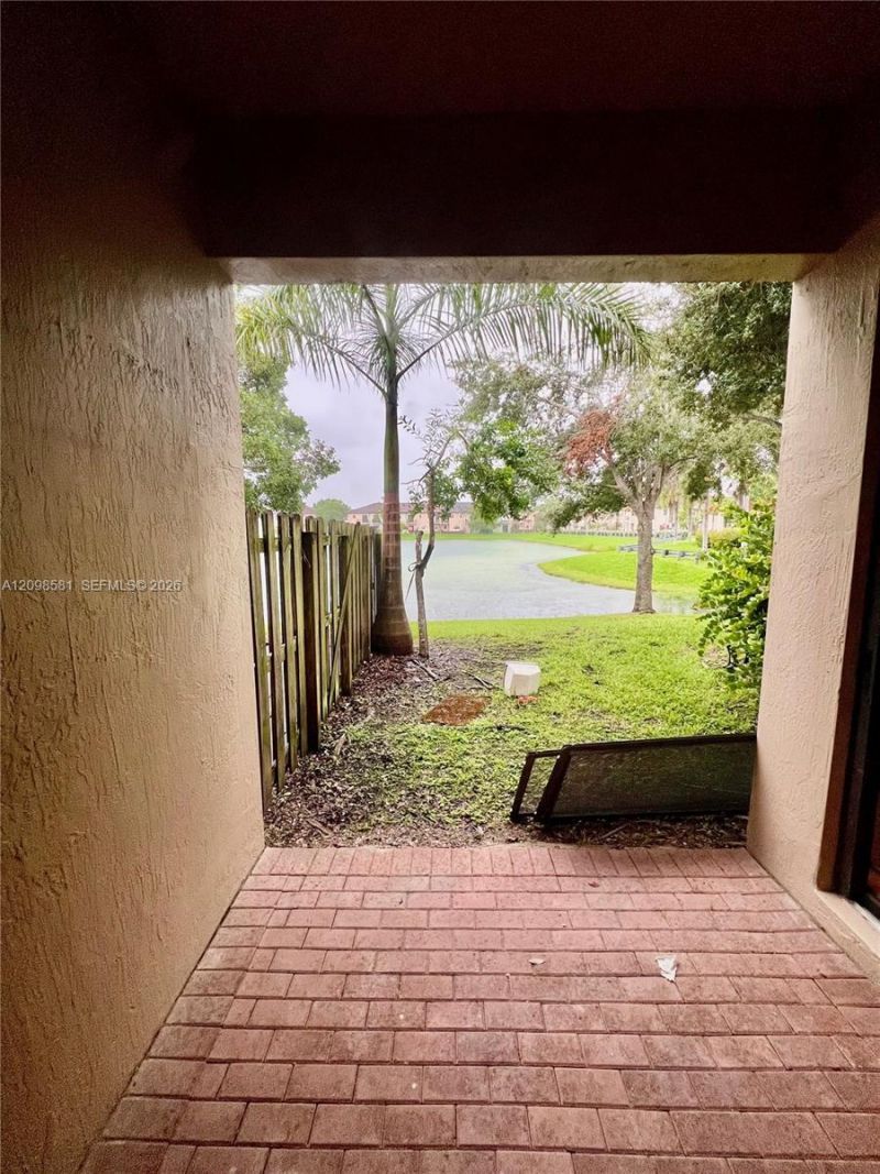 646 NE 35th Ave, Unit 646, Homestead, FL 33033 Photo