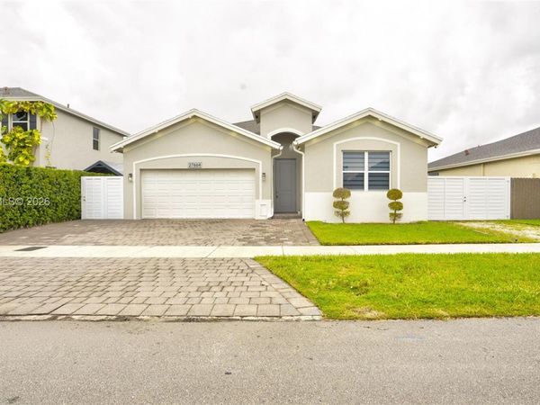 27664 SW 133rd Path , Homestead, FL 33032