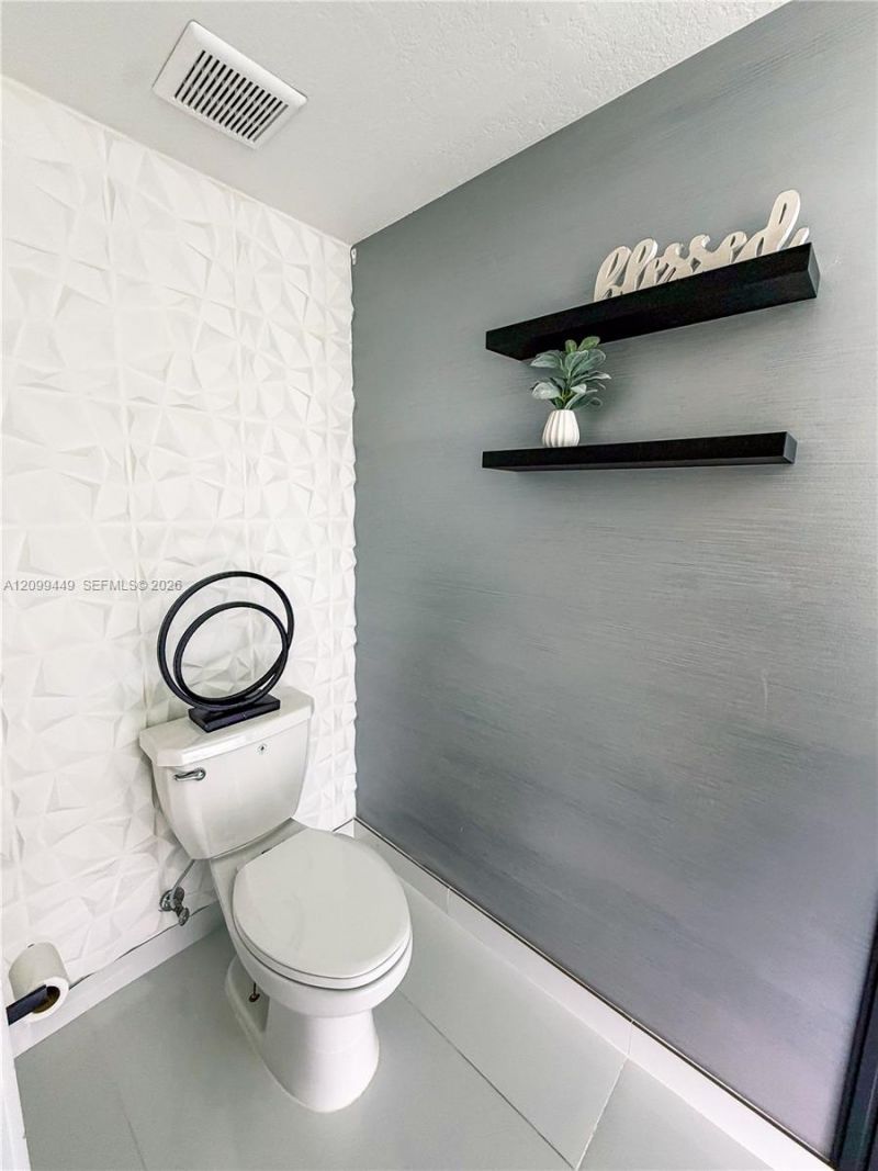 3418 W 108th St , Hialeah, FL 33018 Photo