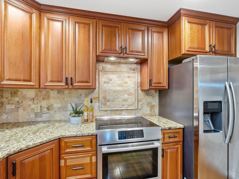 9110 Willow Creek Drive, Loveland, OH 45140 Photo 17