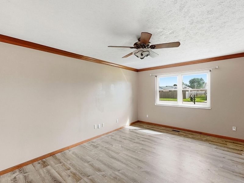 3080 Magnolia Drive, Troy, OH 45373 Photo 6
