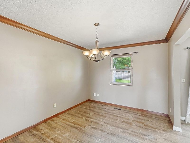 3080 Magnolia Drive, Troy, OH 45373 Photo 9