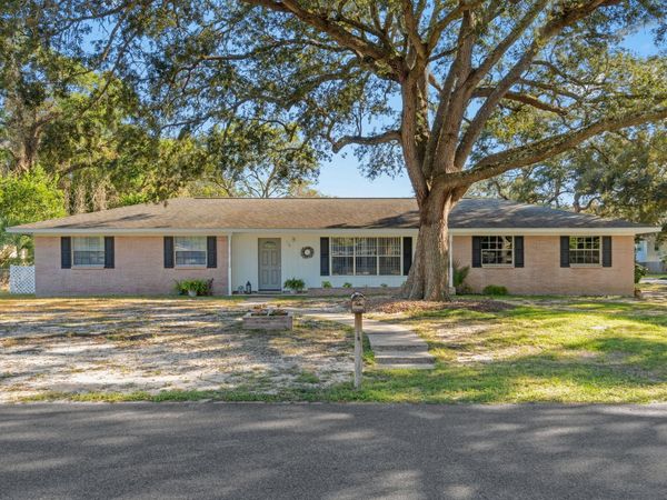 119 Jamestown Avenue, Fort Walton Beach, FL 32547