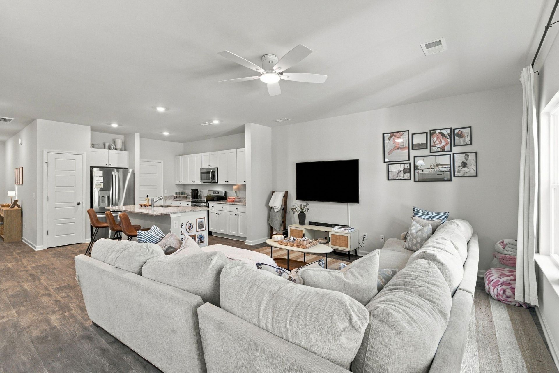 8773 Silver Perch Lane Photo 10