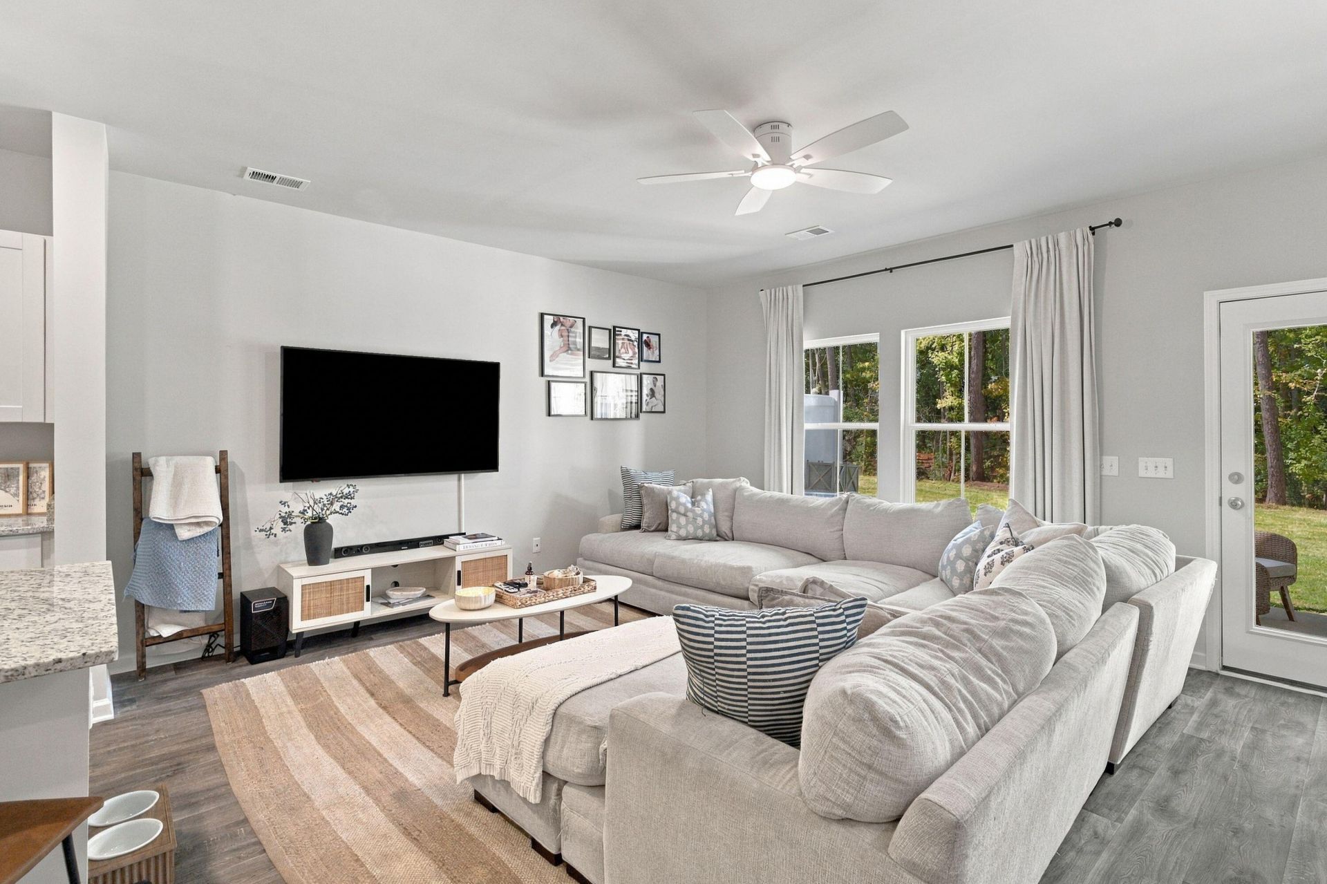8773 Silver Perch Lane Photo 8